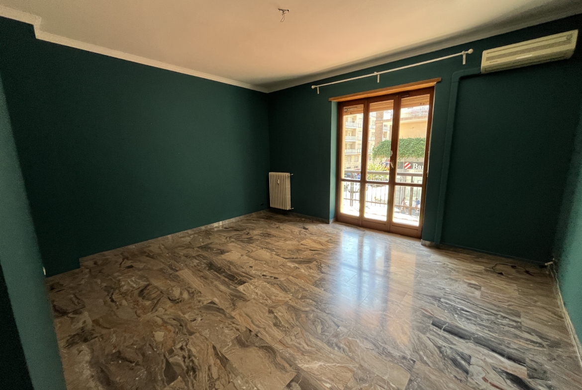 Appartamento in stabile signorile | Zona Santa Rita
