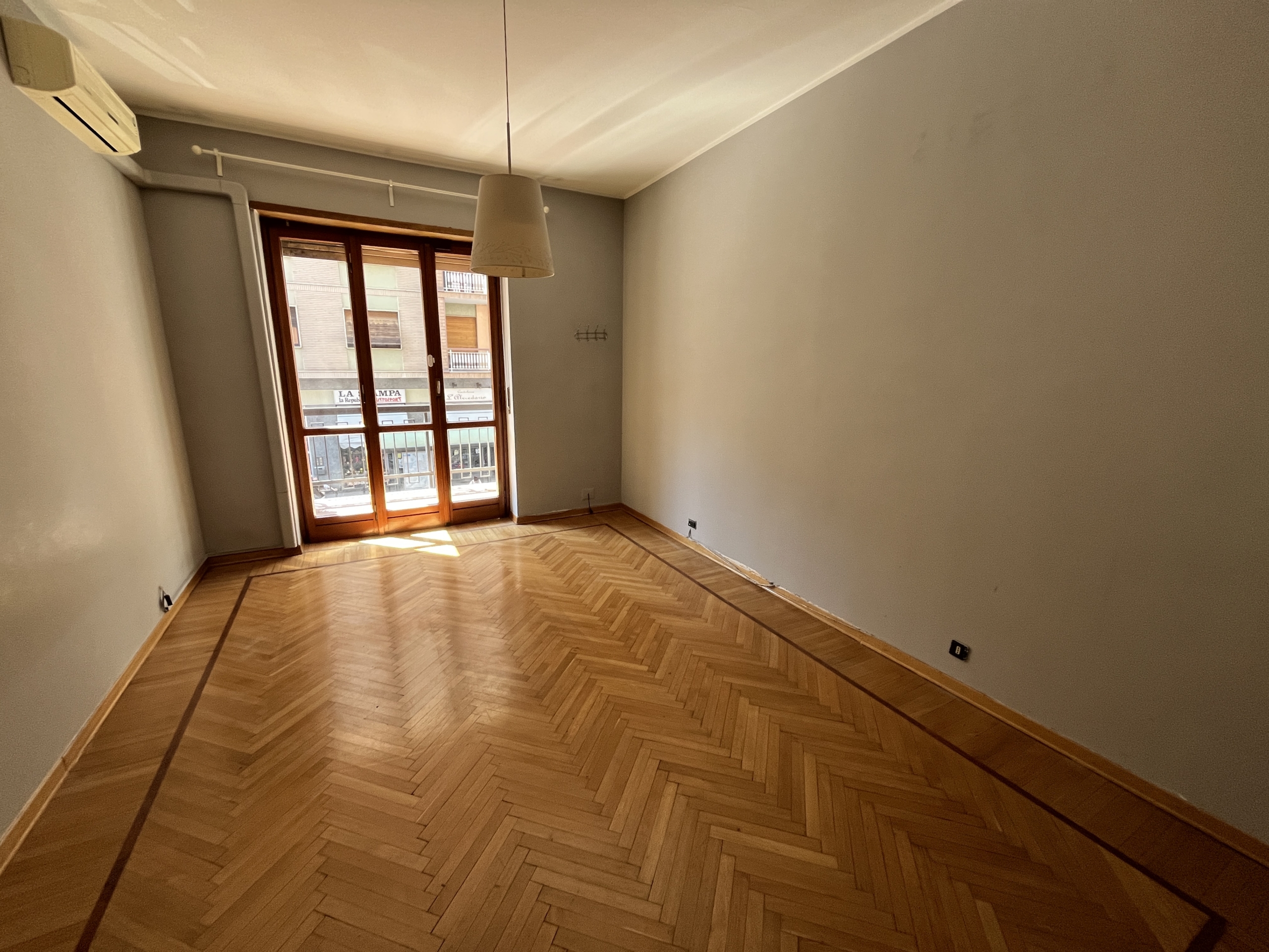 Appartamento in stabile signorile | Zona Santa Rita