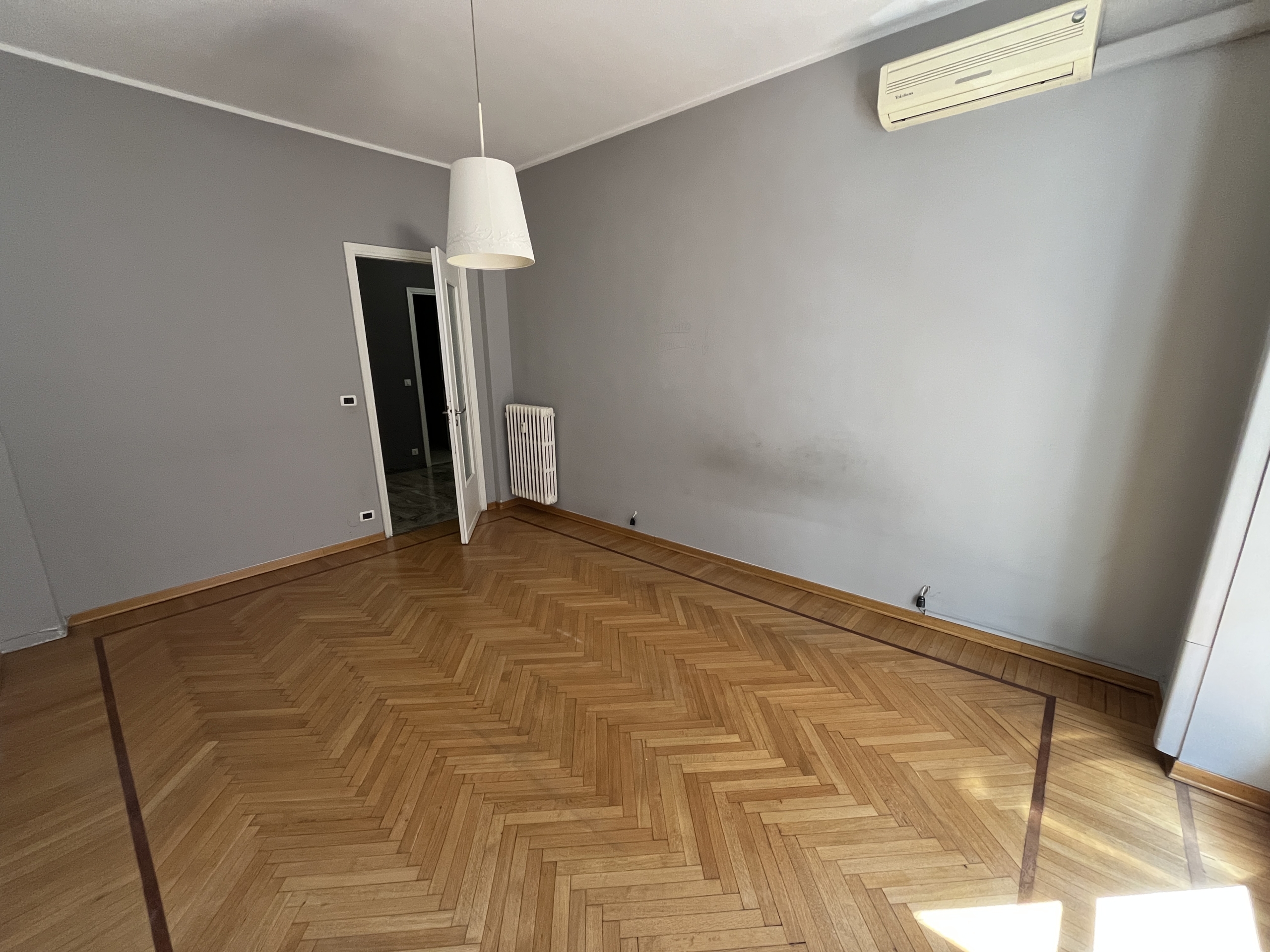 Appartamento in stabile signorile | Zona Santa Rita